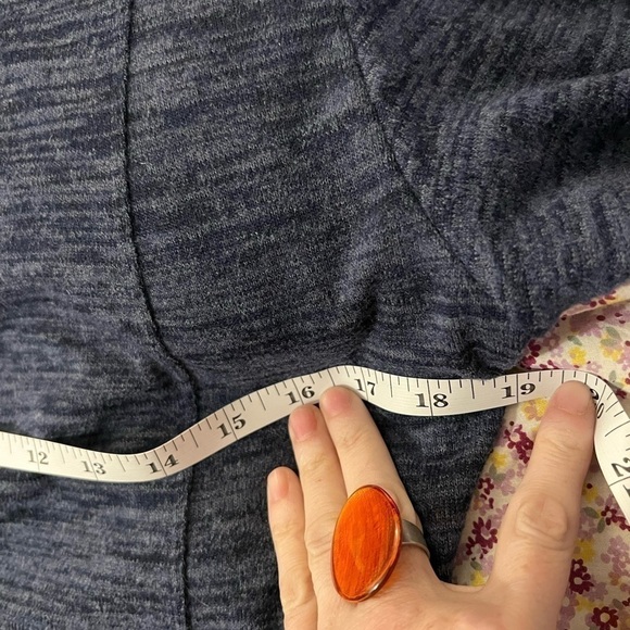 BLUE cross tie back tunic top, bell sleeves, never worn! - Picture 4 of 11